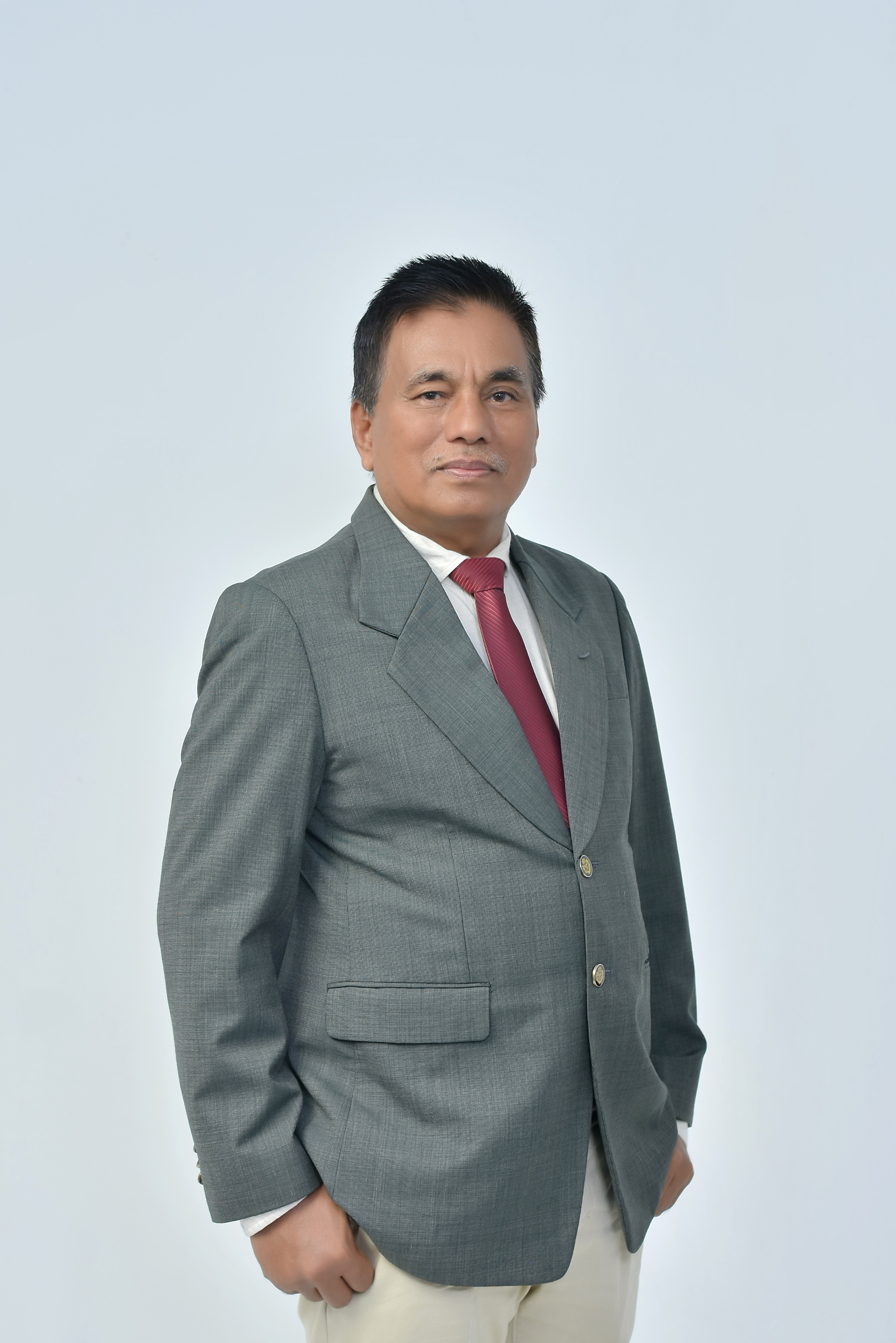 Prof. Aisman