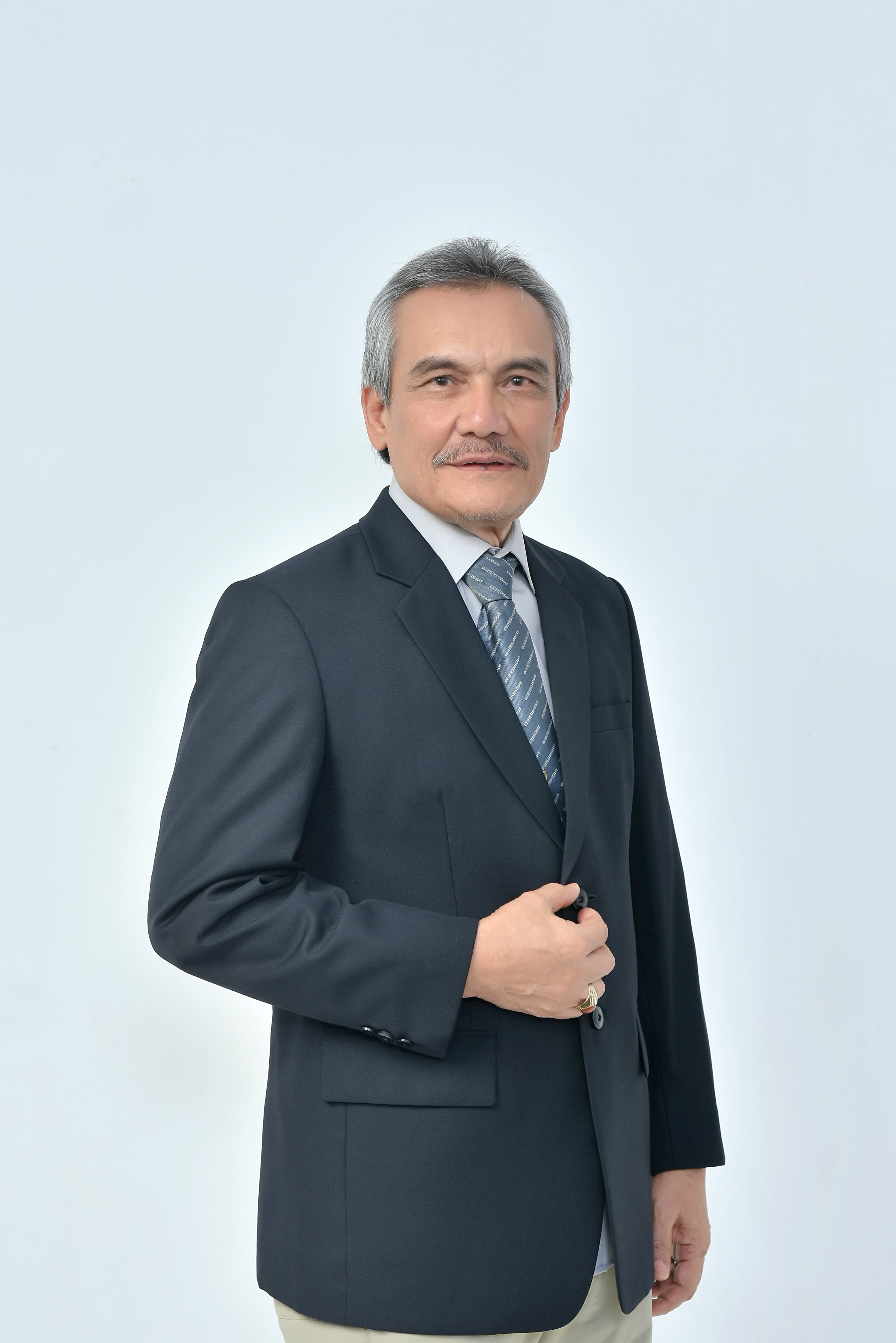 Prof. Fauzan